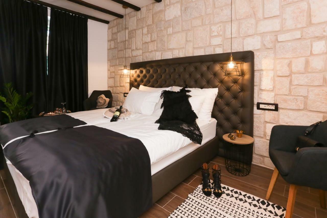 Luxury Rooms Dino Спліт Екстер'єр фото