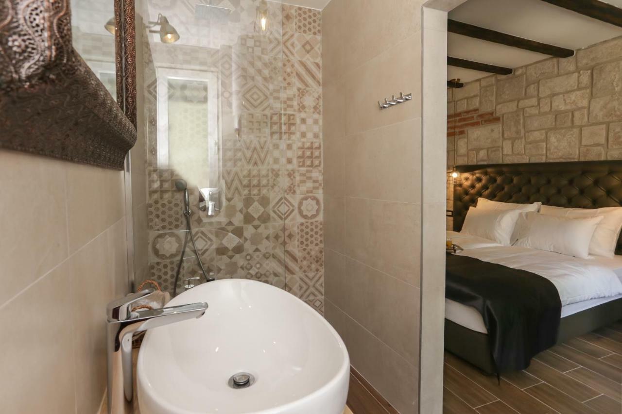 Luxury Rooms Dino Спліт Екстер'єр фото