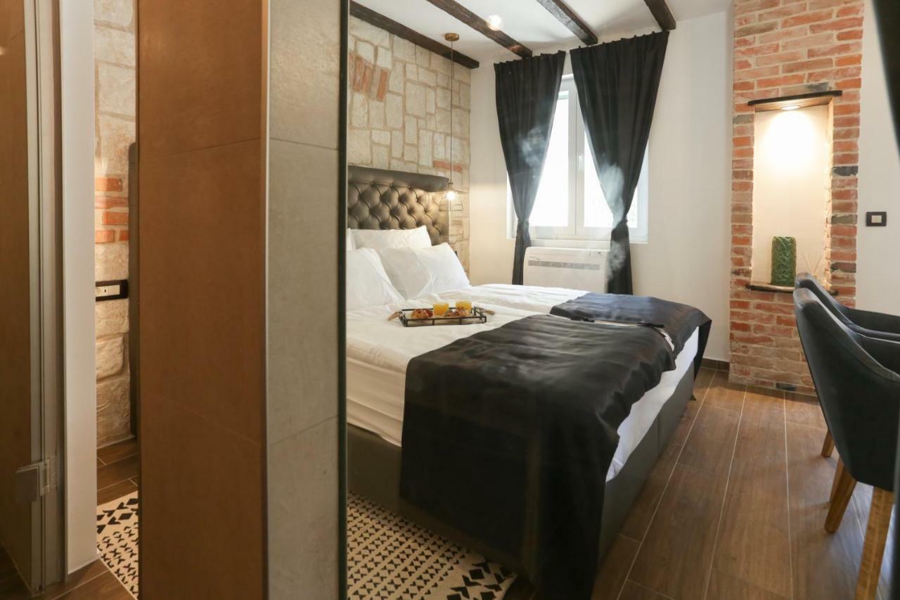 Luxury Rooms Dino Спліт Екстер'єр фото